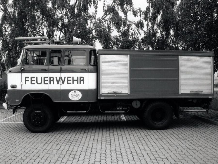  IFA W50 LA GMK Tankloschfahrzeug TLF16 1980 года  (фото 3 из 4)